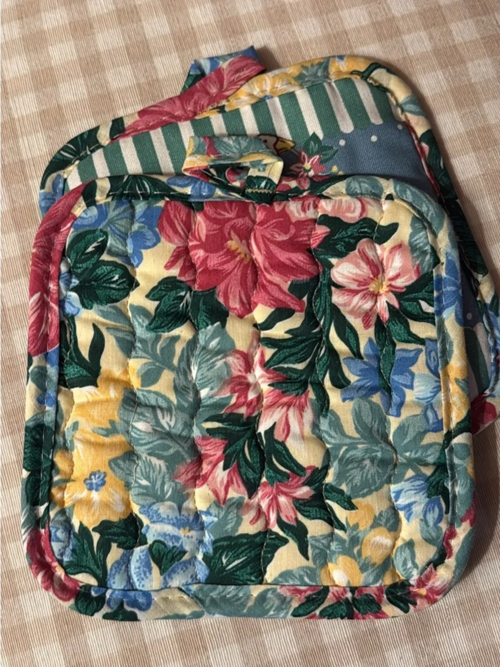 Vintage Goose Cottage Core Pot Holders - Set of 2